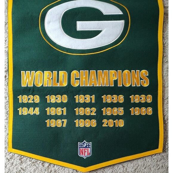 NFL Football GREEN BAY PACKERS World Champions Large 24 x 38 Wool BANNER - Picture 2 of 5